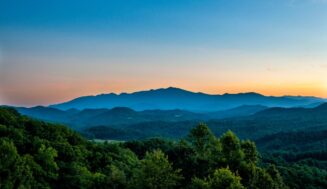 Top Fall Destinations That Feel Surprisingly Luxurious