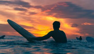 Using Travel Web Stories to Choose the Right Destination